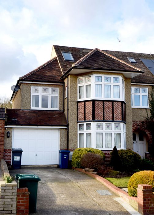 Lyonsdown Road
